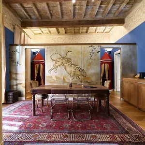 Appartement Prestige Boutique - Montenapoleone, Milan